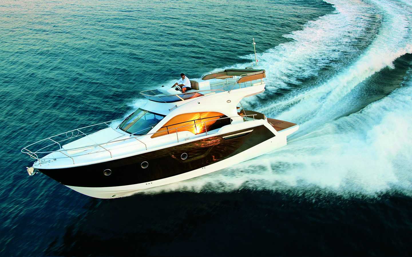 Barco Cruiser 36 (Foto: Intech Boating/Divulgação)