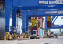 Tarifaço de Trump impacta R$ 8 bilhões exportados por Santa Catarina aos EUA