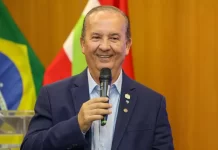 Jorginho lidera disputa pelo Governo de SC e pode ser reeleito no primeiro turno