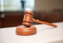 Homem que matou jovem a facadas na Grande Florianópolis é condenado a mais de 17 anos de prisão