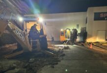 Casan executa nova etapa da travessia de tubulação de rede coletora de esgoto na SC-401, em Florianópolis