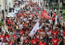 Florianópolis exonera 150 servidores que participam de greve ilegal na educação