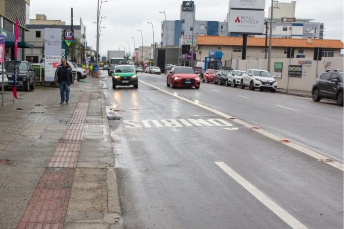 AV.PRES.KENN
