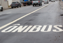 São José reforça sinalização da faixa exclusiva para ônibus na Presidente Kennedy e alerta motoristas