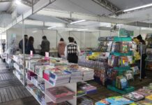 Feira do Livro de Florianópolis vai até sábado com livros e atrações culturais