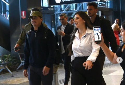 nikolas e bia