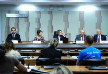Balneário Camboriú apresenta avanços das políticas à pessoa idosa no Senado Federal