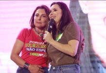 Paulinha faz ato de lançamento da campanha a deputada federal